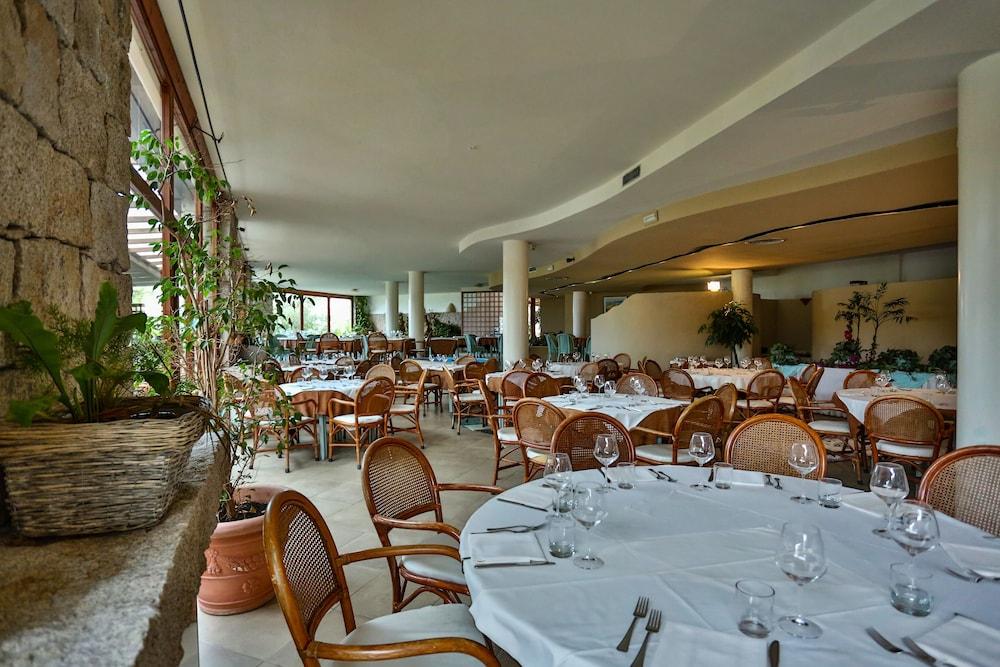Sporting Hotel Tanca Manna Cannigione Exterior foto