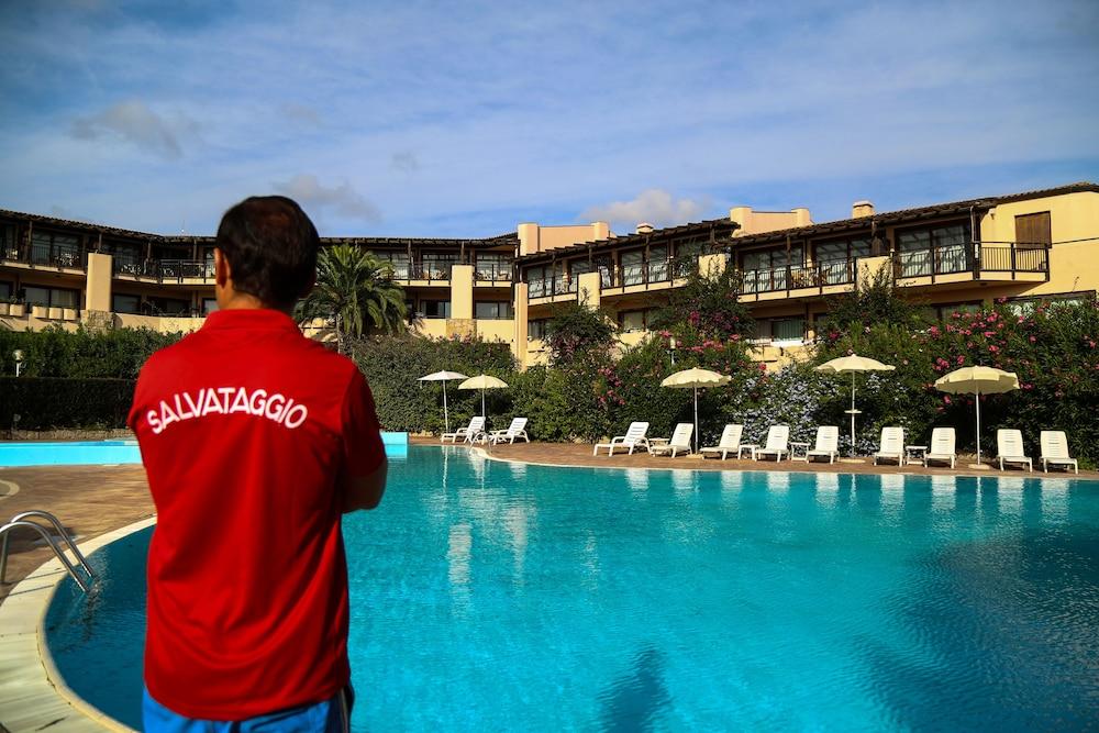 Sporting Hotel Tanca Manna Cannigione Exterior foto