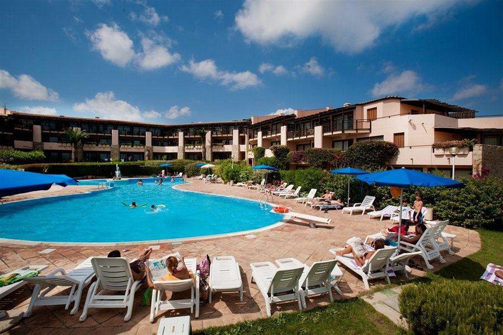 Sporting Hotel Tanca Manna Cannigione Exterior foto