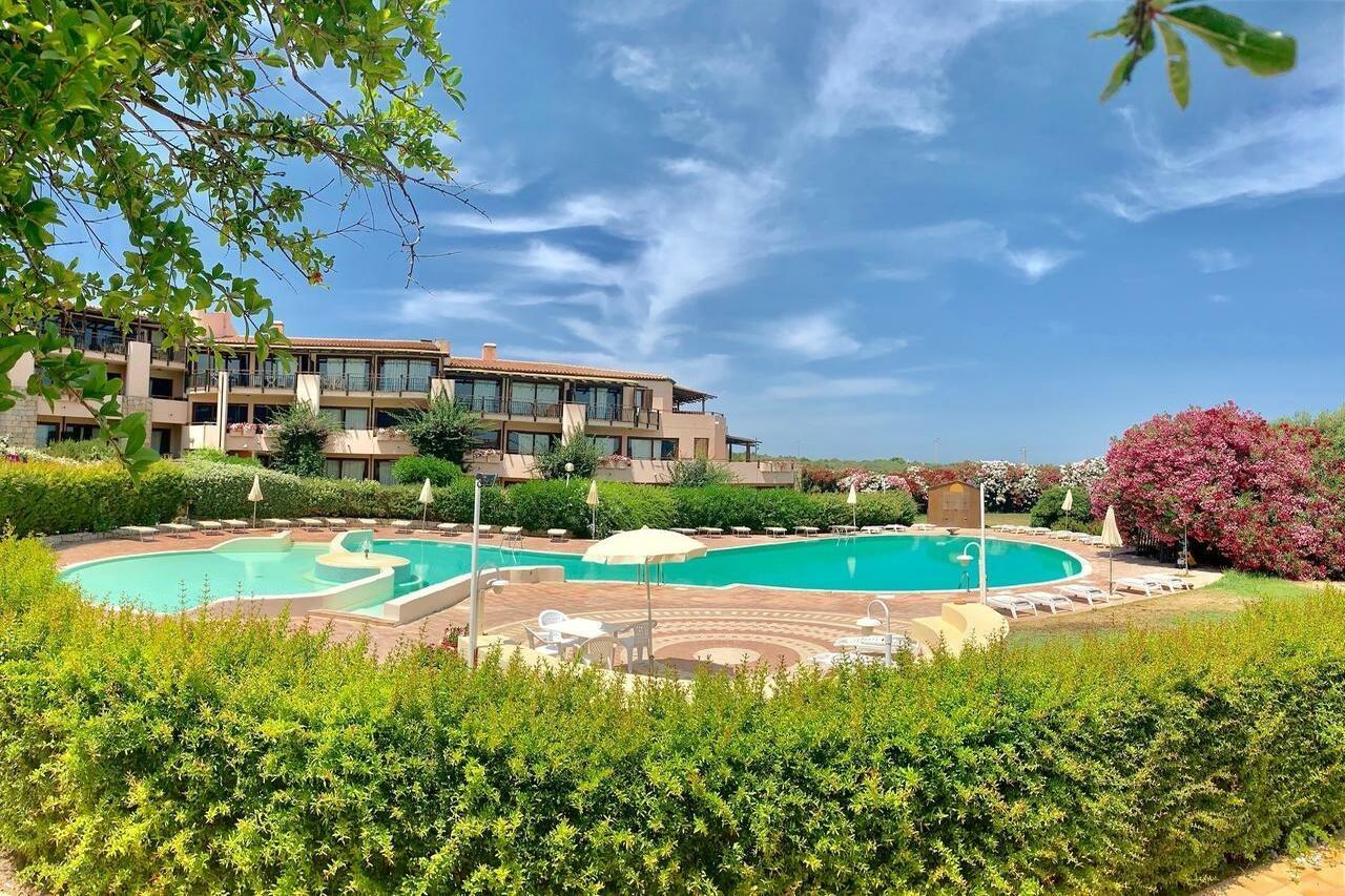 Sporting Hotel Tanca Manna Cannigione Exterior foto